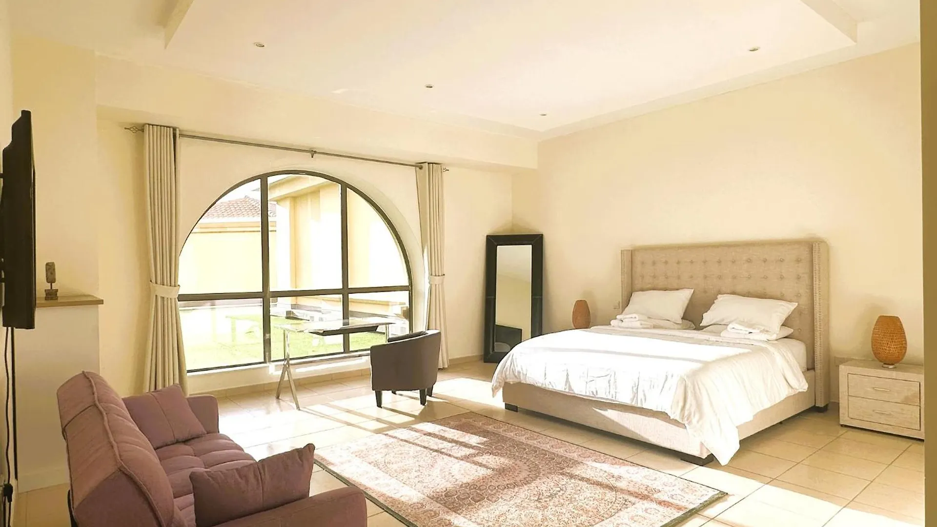 Apartment 5-Bed, Beachfront Very Spacious Entire Home In Jbr Dubai