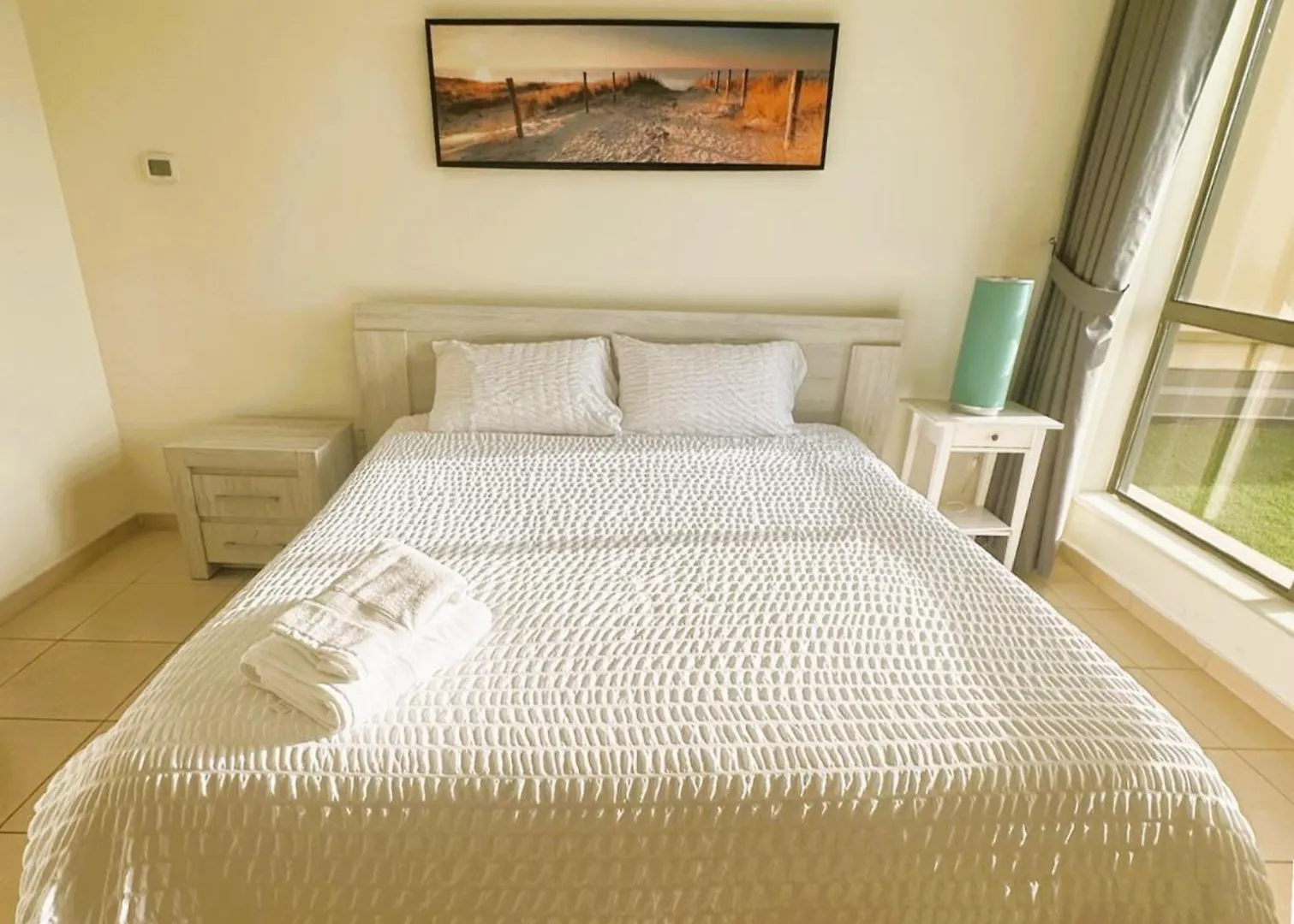 Apartment 5-Bed, Beachfront Very Spacious Entire Home In Jbr Dubai United Arab Emirates