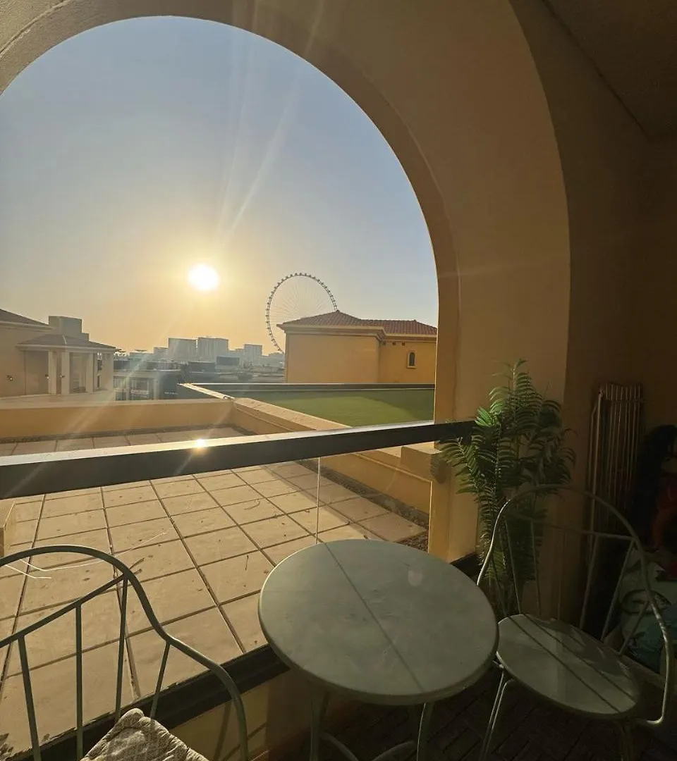 5-Bed, Beachfront Very Spacious Entire Home In Jbr Dubai Apartment
