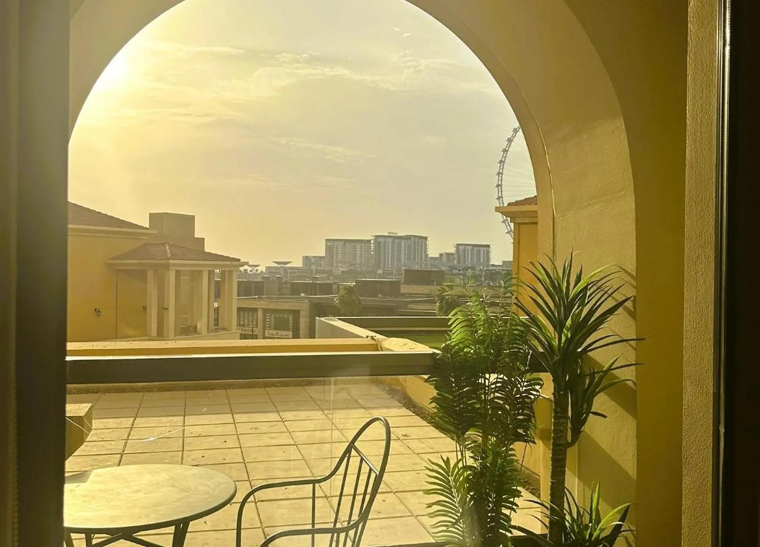 Apartment 5-Bed, Beachfront Very Spacious Entire Home In Jbr Dubai